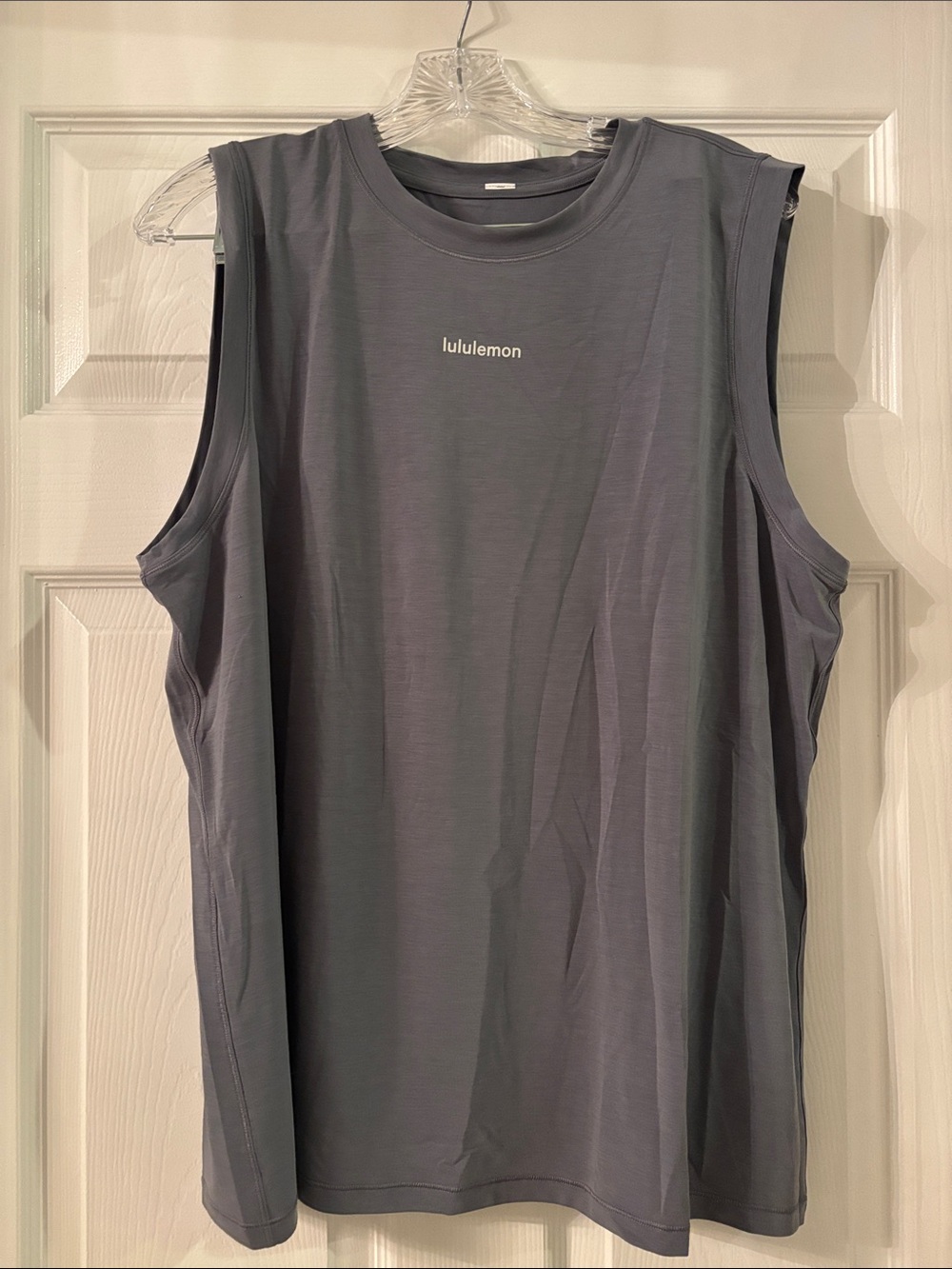 lululemon athletica Women's Sleeveless Crew Tank - Slate